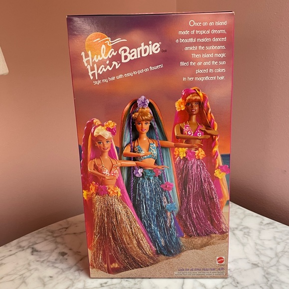 Hula Hair Barbie - Picture 6 of 7